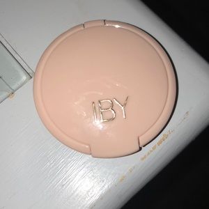 IBY Radiant Glow Highlighter